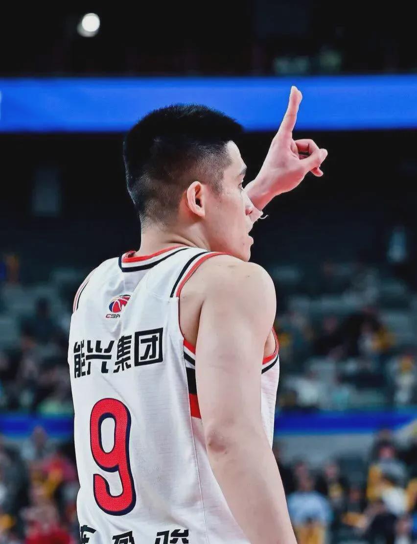 包含今晨国际米兰主帅复盘:CBA常规赛节点到来,更衣室稳定,阵容厚度经受考验的词条 包含今晨国际米兰主帅复盘:CBA常规赛节点到来,更衣室稳定,阵容厚度经受考验的词条